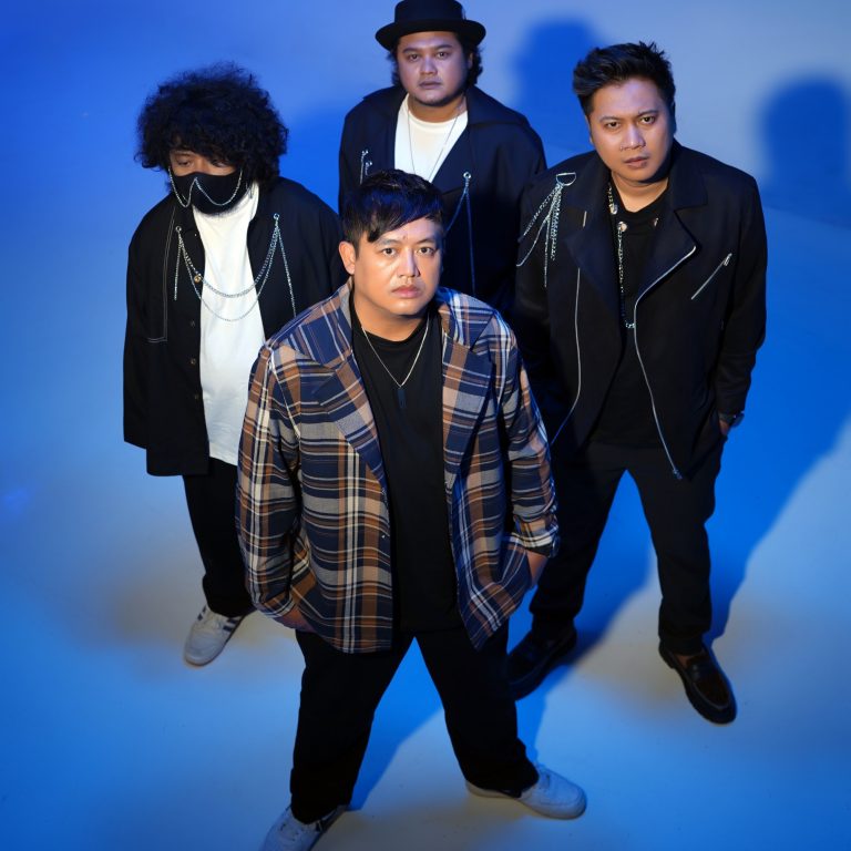 Picsart_26-04-19_17-58-03-273