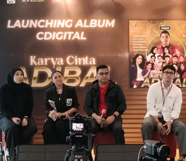 rckstrmgz_5725d674ee054d278ac2dbb910f8e2ee